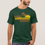 Camiseta Honey Moonin Beach Honeymoon Vacation Men Women Co<br><div class="desc">Honey Moonin Beach Honeymoon Vacation Men Women Couples Gift  .</div>