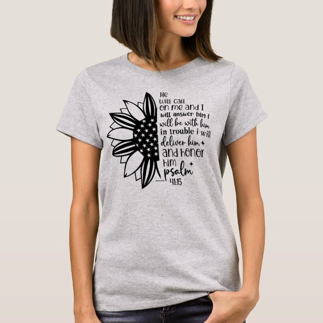 Camiseta Honor Him Christian Faith  T-Shirt (Frente)