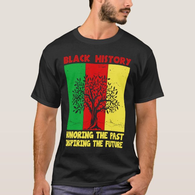Camiseta Honoring Past Inspiring Future Black History Month (Frente)