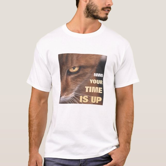 Camiseta Hora de Acumular (luz) (Frente)