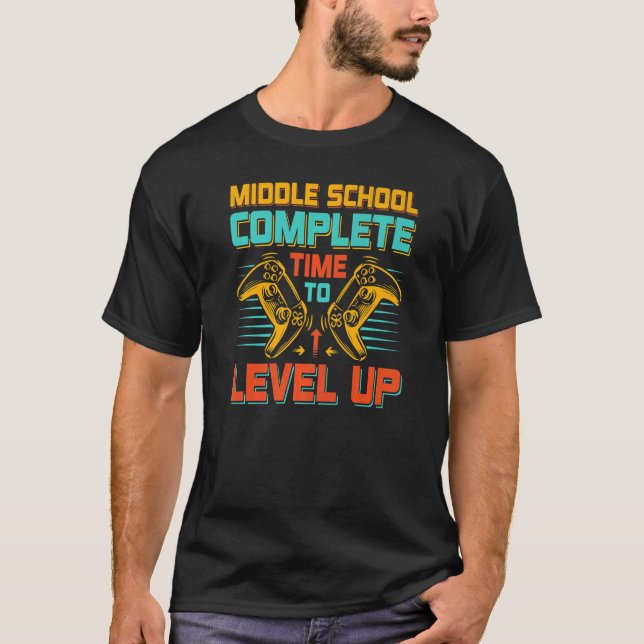 Camiseta Horário de Conclusão da Escola Média para Nivelar  (Frente)