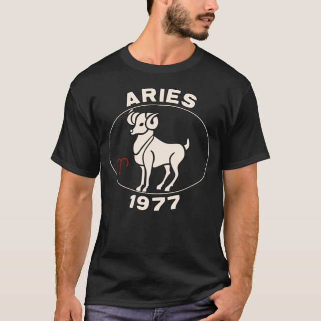Camiseta Horoscope Zodiac Sign Ram Aries 1977 (Frente)