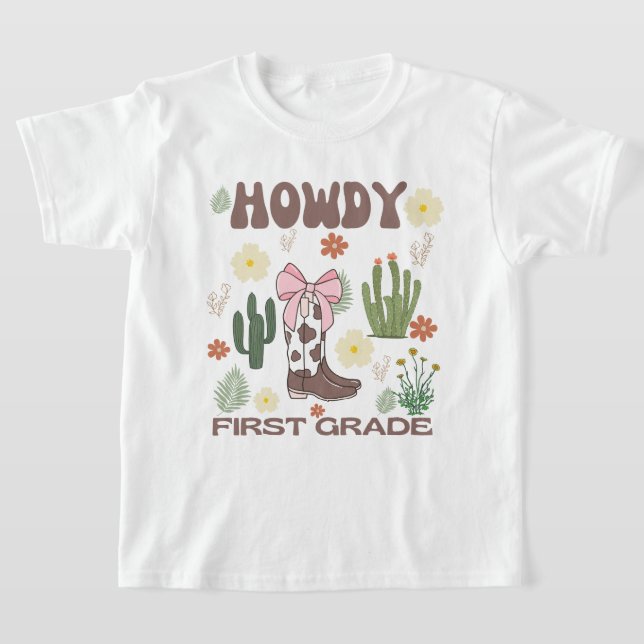 Camiseta Howdy First Grade Kids T-Shirt, Garota-Vaca Primei (Postura )