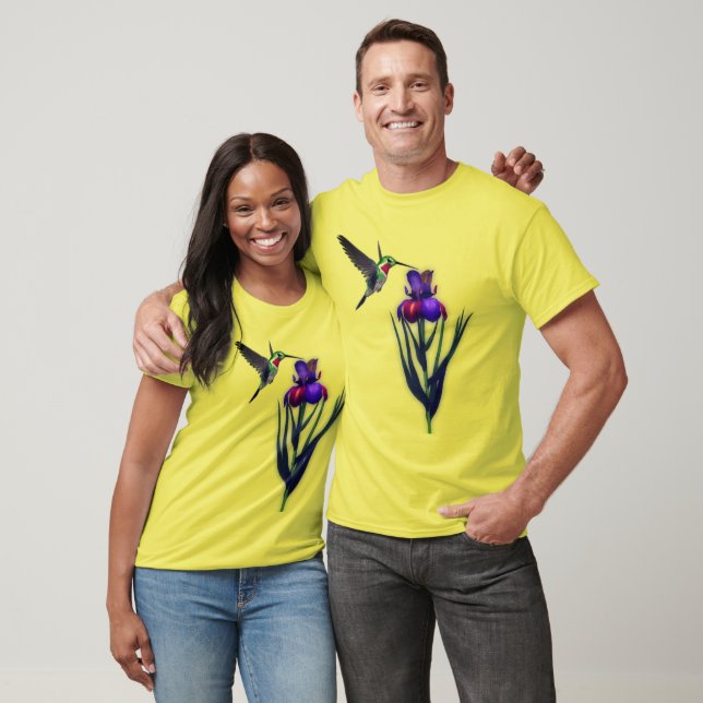 Camiseta Hummingbird Iris Flower (Unissex)