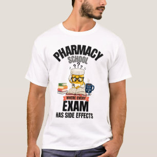 Camiseta Humor da Faculdade de Farmácia