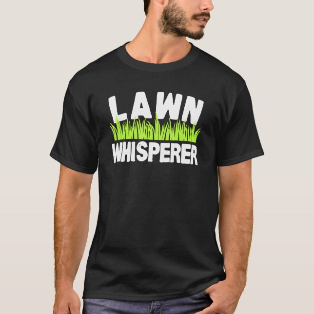 Camiseta Humor de Arma de Jardinagem de Whisperer (Frente)