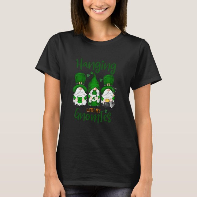 Camiseta Humor Engraçado Saindo Com Meus Gnomos Rua De Sham (Frente)