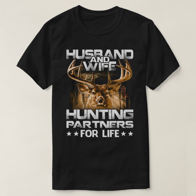 Camiseta Husband and Wife Hunting Partners For Life T-Shirt (Frente do Design)