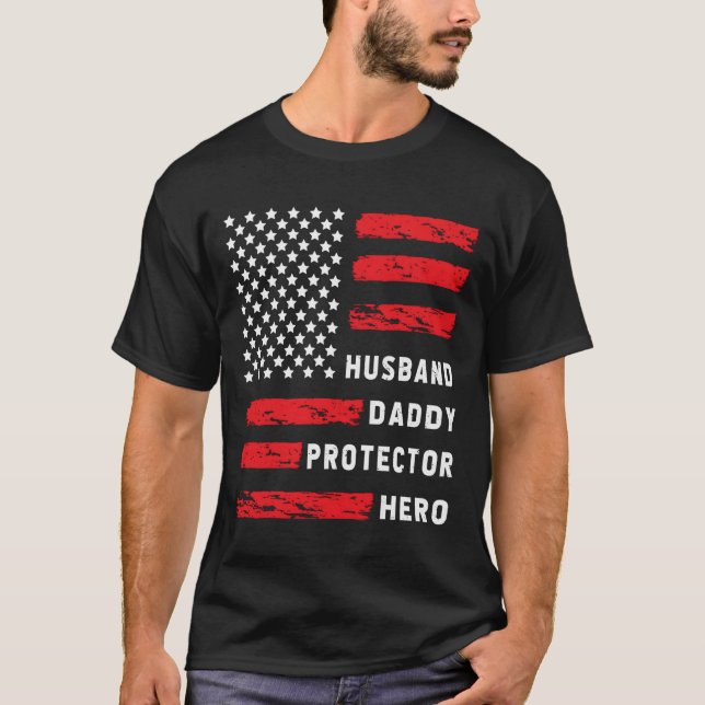 Camiseta Husband Daddy Protector Hero Fathers Day For Dad (Frente)