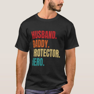 Camiseta Husband Daddy Protector Hero Fathers Day Husband