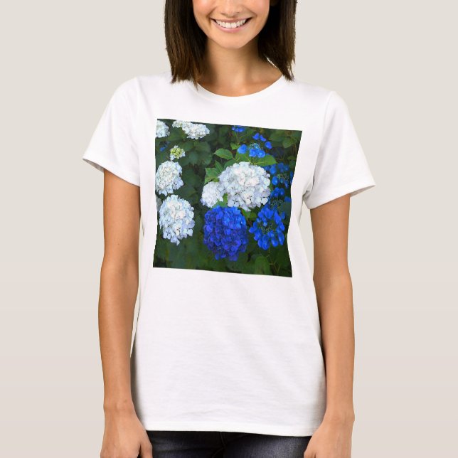 Camiseta Hydrangeas. azuis e brancos (Frente)