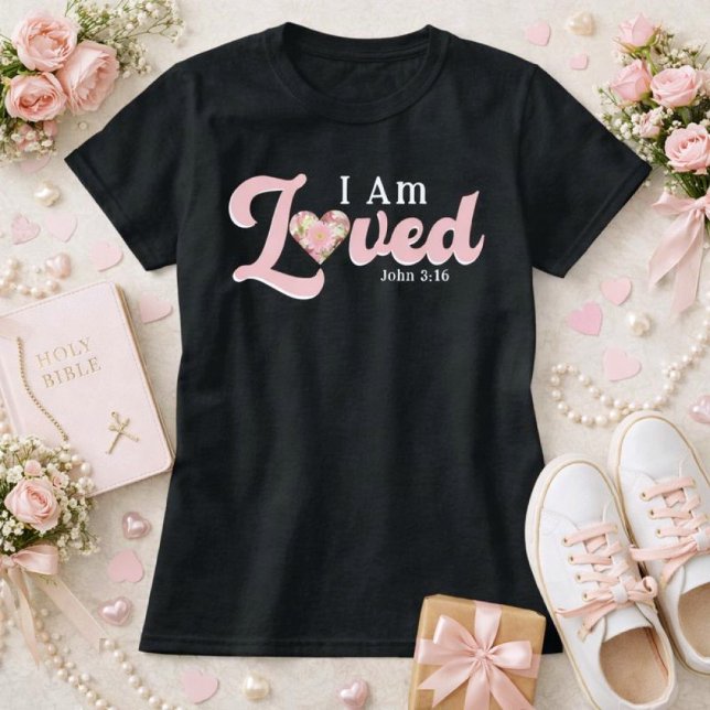 Camiseta I Am Loved John 3:16 Floral Heart Valentine Bible (I Am Loved John 3:16 Valentine Floral Heart Shirt)