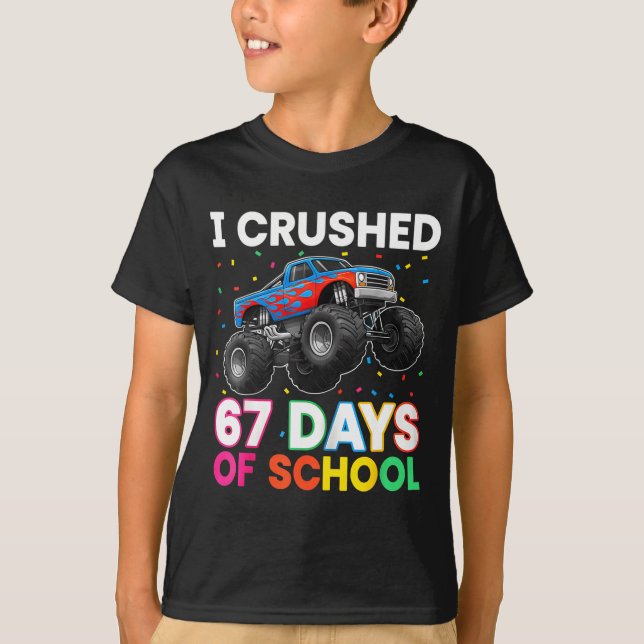 Camiseta I Crushed 67 Days Of School Monster Teacher Studen (Frente)