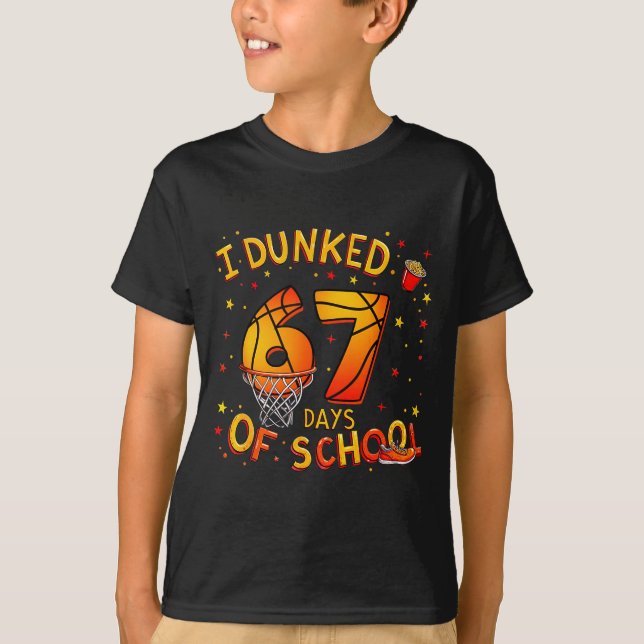 Camiseta I Dunked 67 Days Of School Basketball Boys Kids  (Frente)
