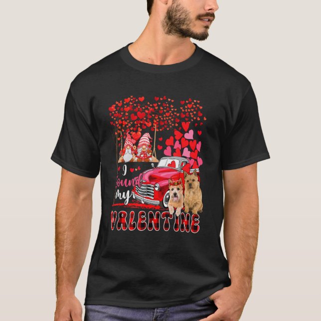 Camiseta I Found Valentine Two Cute Norwich Terriers Gnomes (Frente)