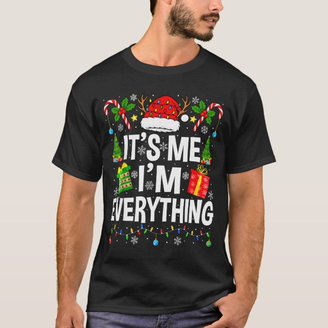 Camiseta I Have Everything I Need Couples Pajamas Christmas (Frente)