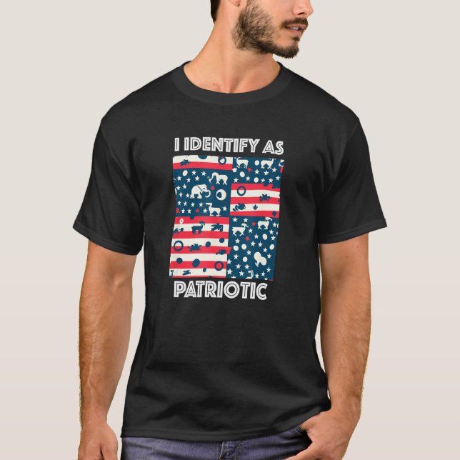 Camiseta I Identify as Patriotic (Frente)