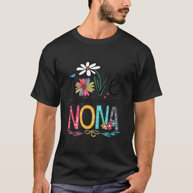 Camiseta I Love Being Called Nonna Sunflower Shirt  (Frente)