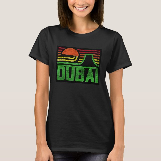 Camiseta I Love Dubai Cool Retro Dubai Sunset Illustration  (Frente)