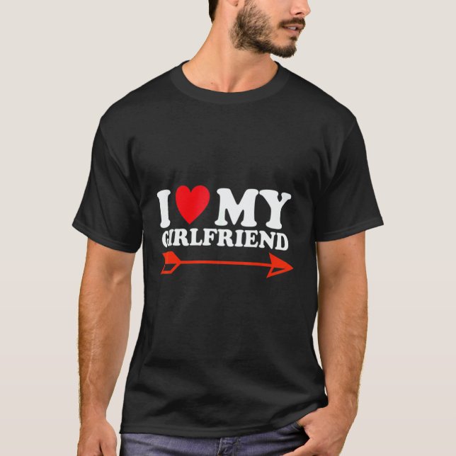 Camiseta I Love My Hot Girlfriend Red Heart 4 (Frente)