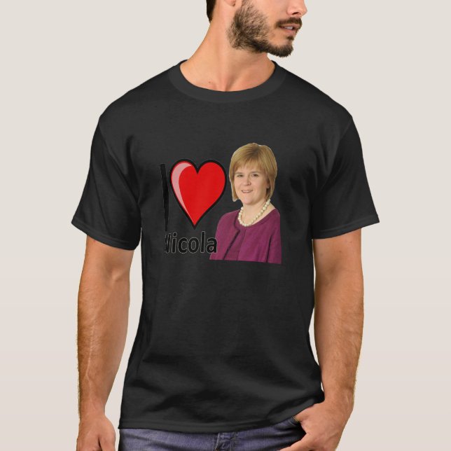 Camiseta I Love Nicola Sturgeon Essential  (Frente)