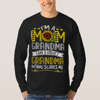 Camiseta I m A Mom Grandma Great Nothing Scares Me Mother s