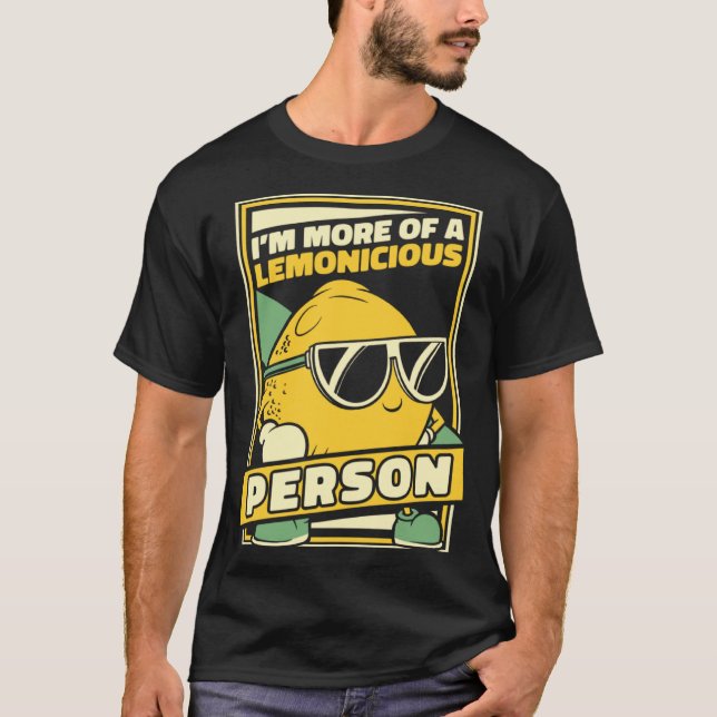Camiseta I m More Of A Lemonicious Person Cardboard Lemonad (Frente)