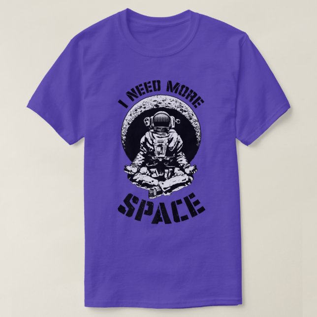 Camiseta I Need More Space Yoga Astronaut Funny Retro Scien (Frente do Design)
