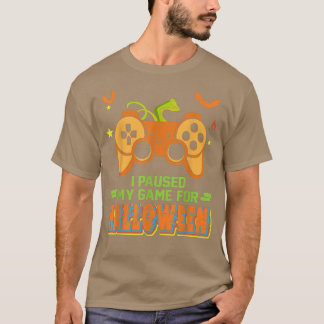 Camiseta I Paused My Game For Halloween Cute Game Controlle