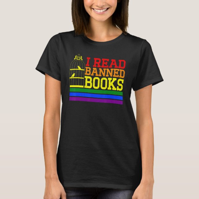 Camiseta I Read Banned Books Reading Library 2 (Frente)