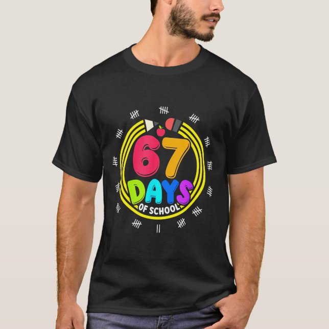 Camiseta I Survived 67 Days Of School 6 7 Meme Z Gen  (Frente)