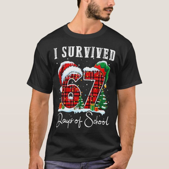 Camiseta I Survived 67 Days Of School Christmas Candy Cane  (Frente)