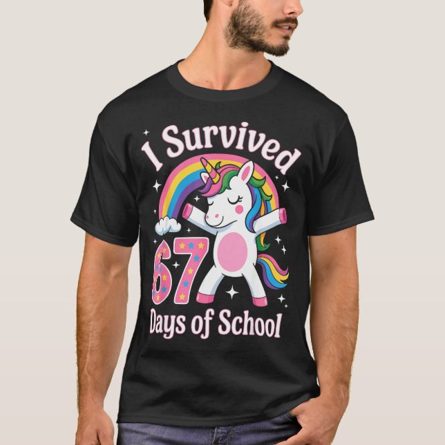 Camiseta I Survived 67 Days Of School Funny 67 Teachers Kid (Frente)