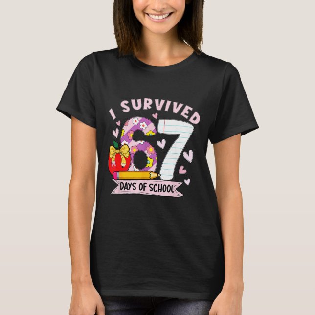Camiseta I Survived 67 Days Of School Funny Leopard Student (Frente)