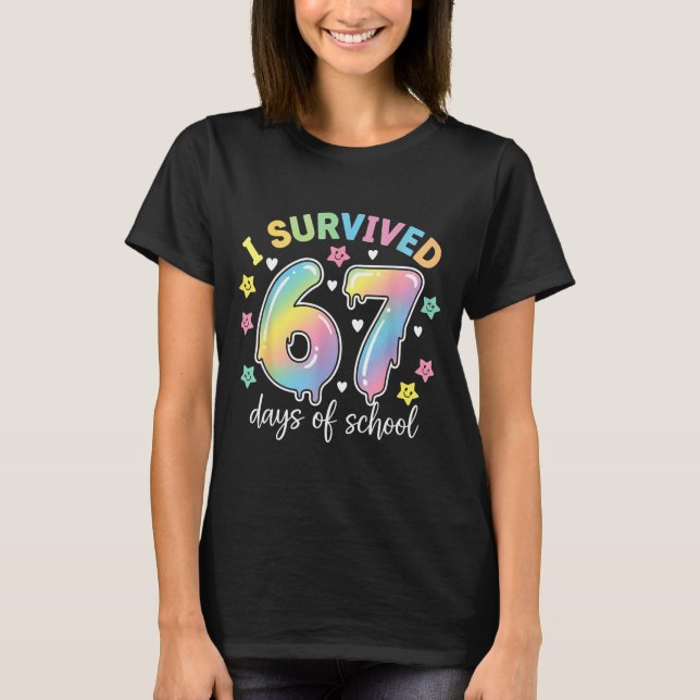 Camiseta I Survived 67 Days Of School Funny Meme Teacher St (Frente)