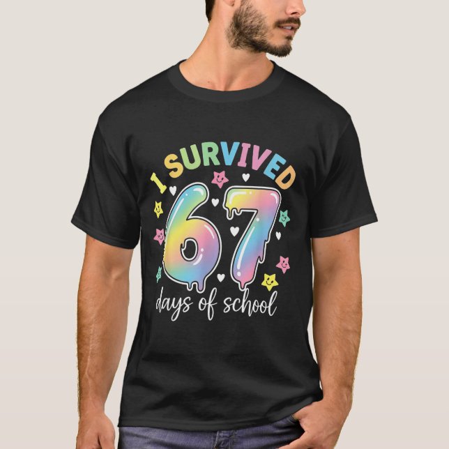 Camiseta I Survived 67 Days Of School Funny Meme Teacher St (Frente)