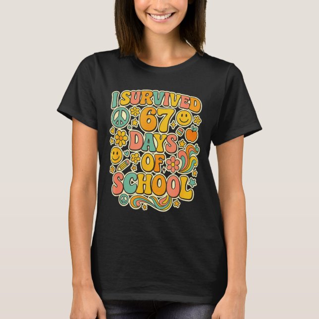 Camiseta I Survived 67 Days Of School Funny Meme Teacher St (Frente)