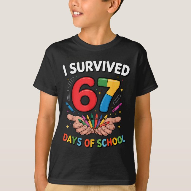 Camiseta I Survived 67 Days Of School Funny Six Seven 6 7 M (Frente)