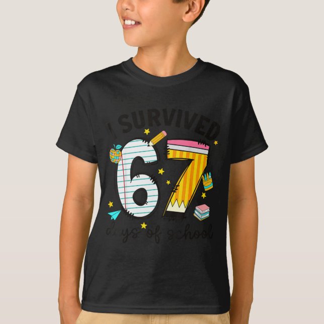 Camiseta I Survived 67 Days Of School Six Seven Meme Teache (Frente)