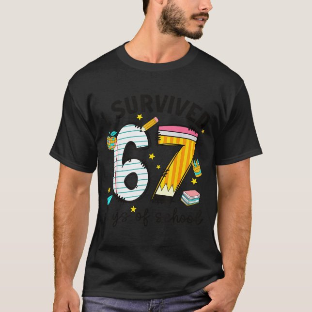 Camiseta I Survived 67 Days Of School Six Seven Meme Teache (Frente)
