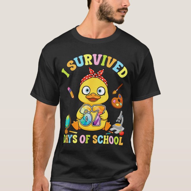 Camiseta I Survived Six Seven Days Of School Cute Duck Stud (Frente)
