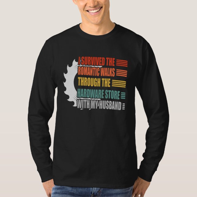 Camiseta I survivied the Romantic walks through the hardwar (Frente)