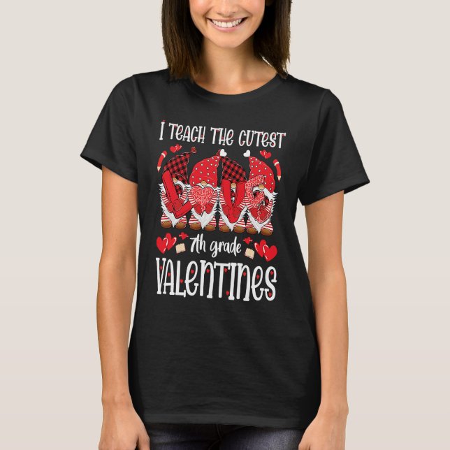Camiseta I Teach The Cutest 7th Grade Valentines Gnomes Tea (Frente)