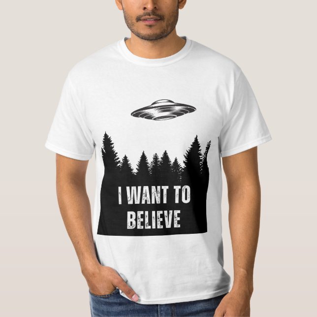 Camiseta I want to believe in UFOs (Frente)