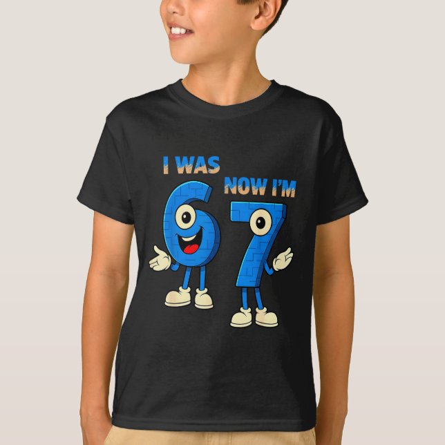 Camiseta I Was 6 Now I'm 7th Birthday Funny 67 Italian Brai (Frente)