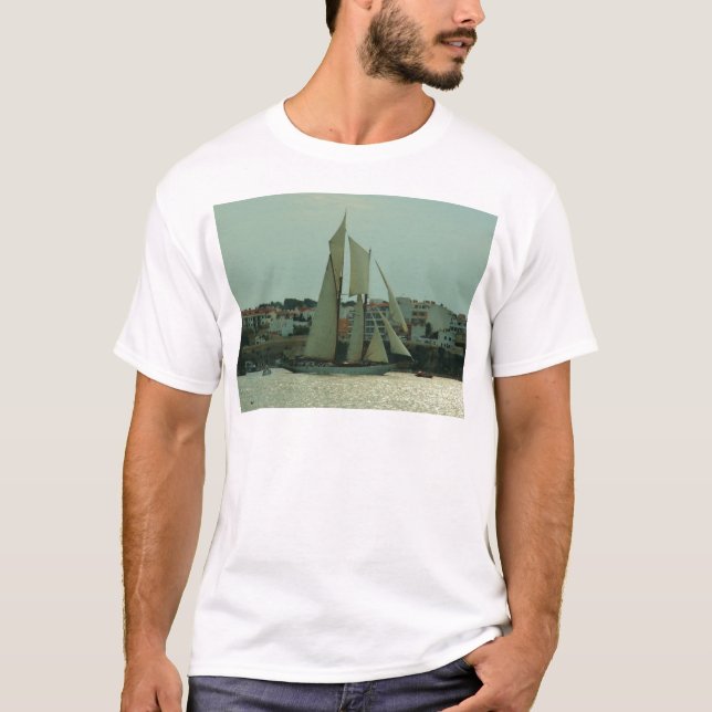 Camiseta Iate Clássico (Frente)