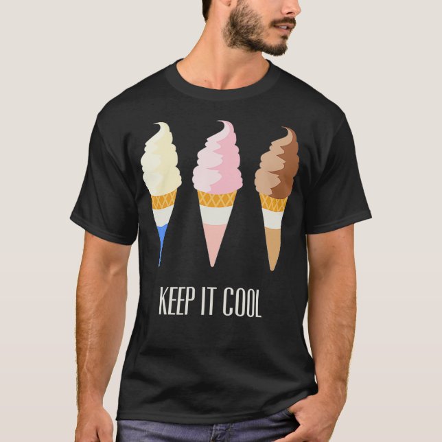 Camiseta Ice Cream Cone   Vanilla Chocolate Strawberry  (Frente)