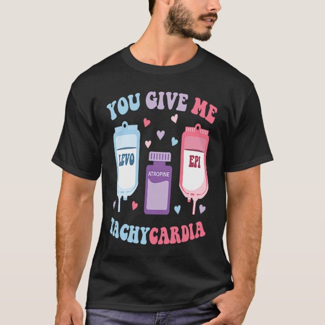 Camiseta ICU Nurse Valentine Day Groovy You Give Me Tachyca (Frente)