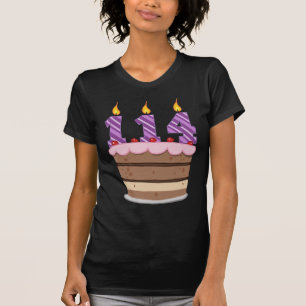Camiseta Idade 114 no bolo de aniversário