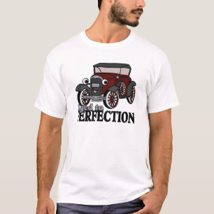Camiseta Idade para Perfecção/Carro Antiquado